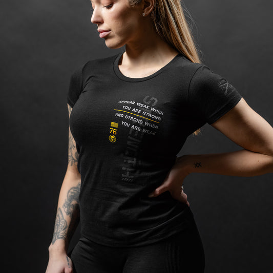 Don't Look Back - Work Out Shirt for Women 