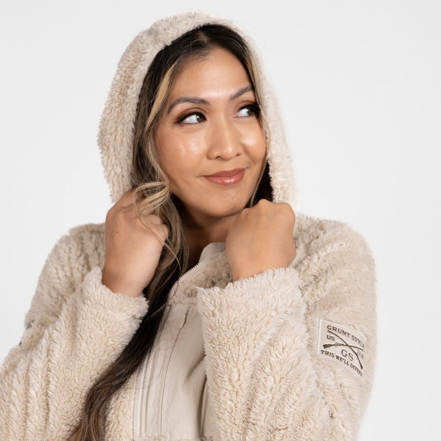 Grunt Style Women's Standard Issue Sherpa Fleece - Desert Sand