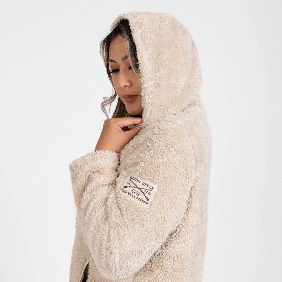 Grunt Style Women's Standard Issue Sherpa Fleece - Desert Sand
