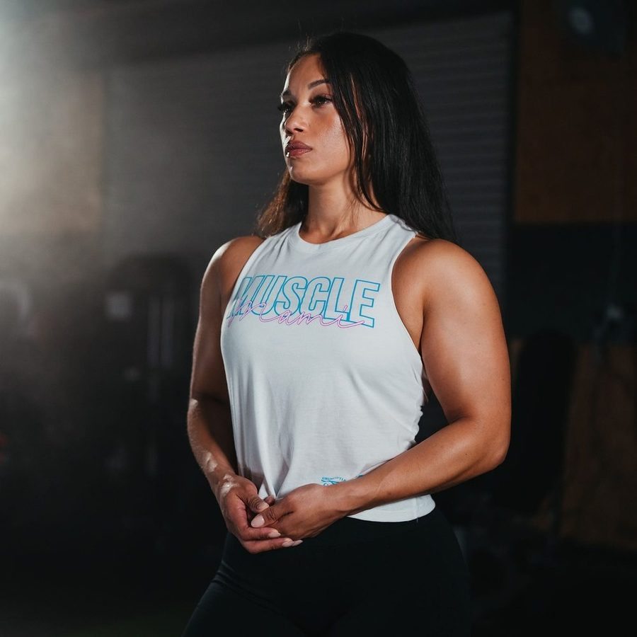 Muscle Razorback Women's Muscle Mami Racerback Cropped Tank - White – Grunt Style, LLC