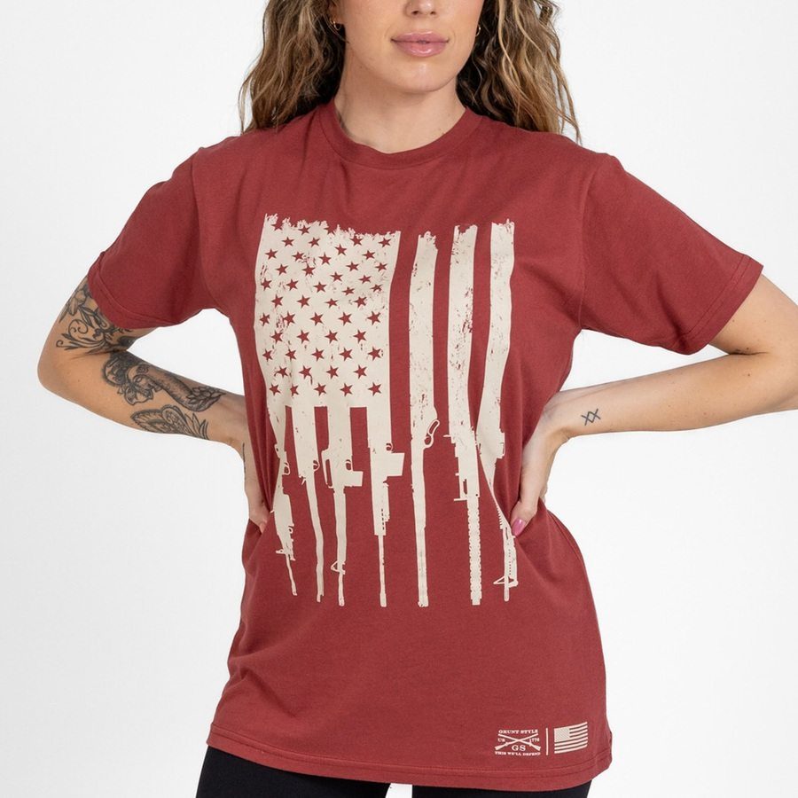 Grunt Style Women's Rifle Flag Boyfriend Fit T-Shirt - Red Plum