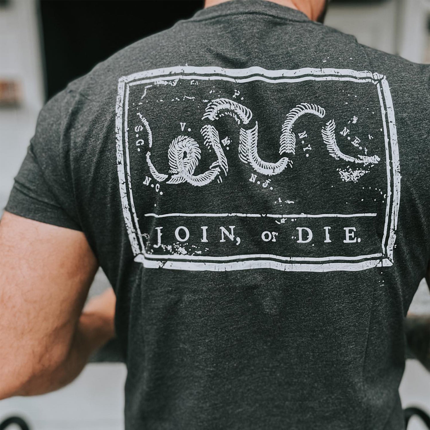 Patriotic T-Shirt for Men - Join or Die 